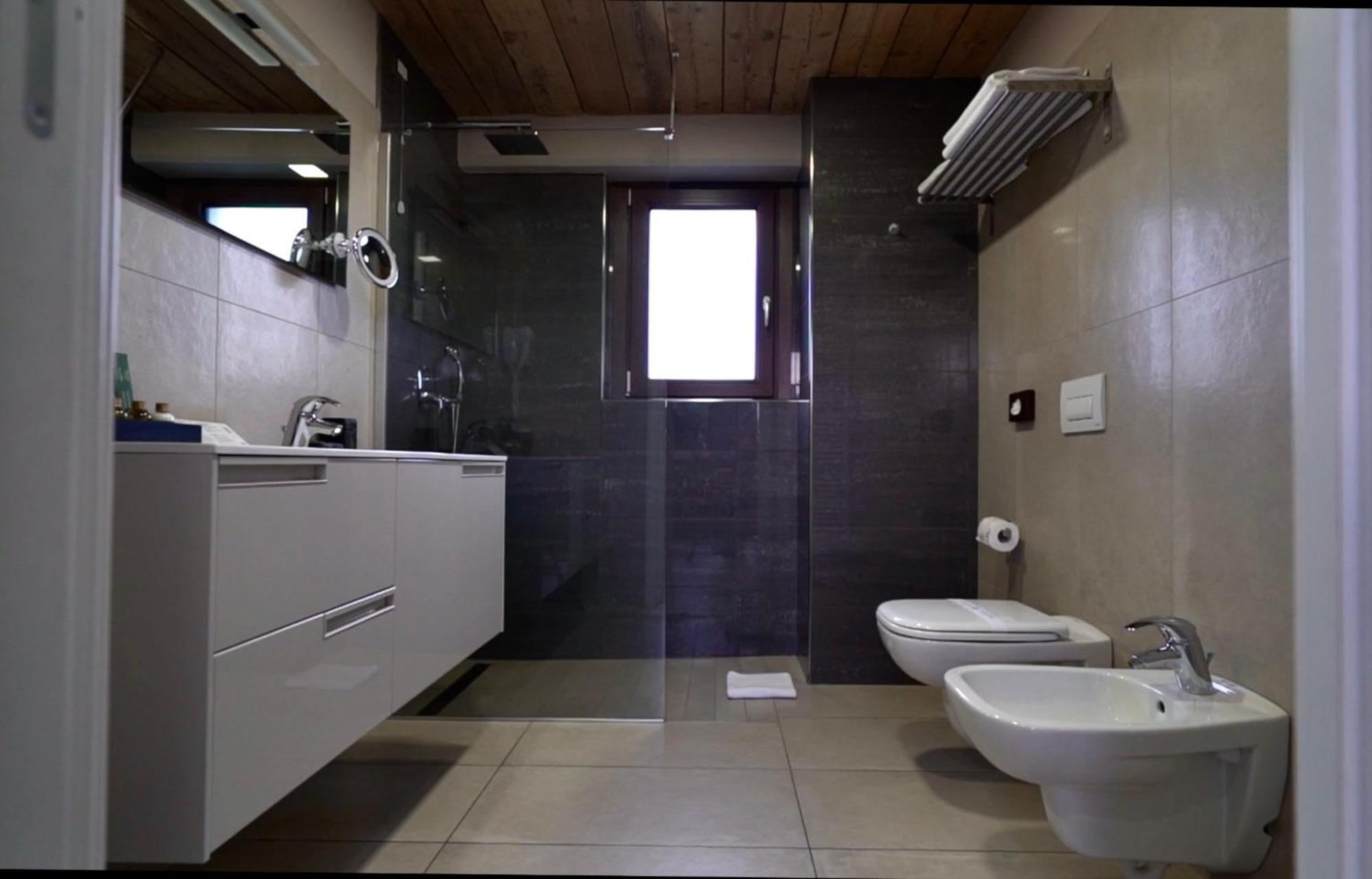 Heidi Bed And Breakfast Albavilla Chambre photo