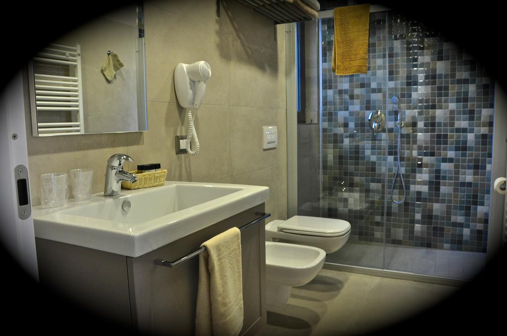 Heidi Bed And Breakfast Albavilla Chambre photo
